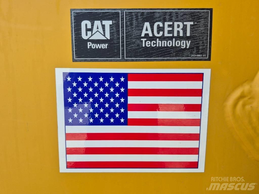 CAT CB 64 Dvojni valjarji