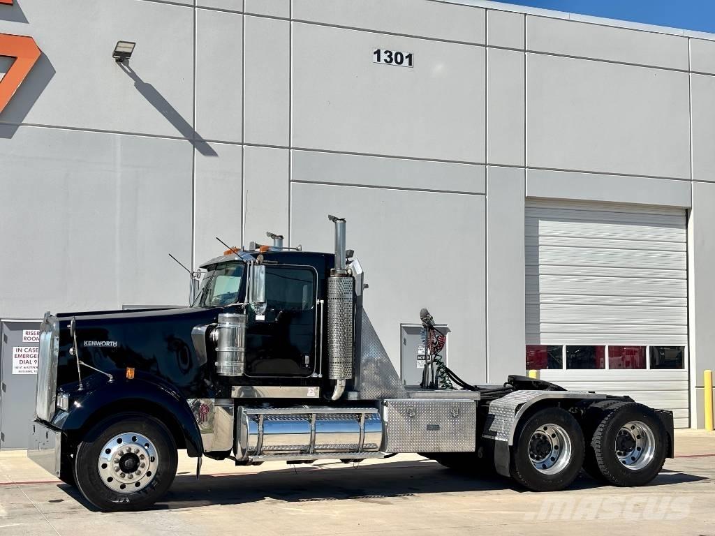 Kenworth W 900 Vlačilci