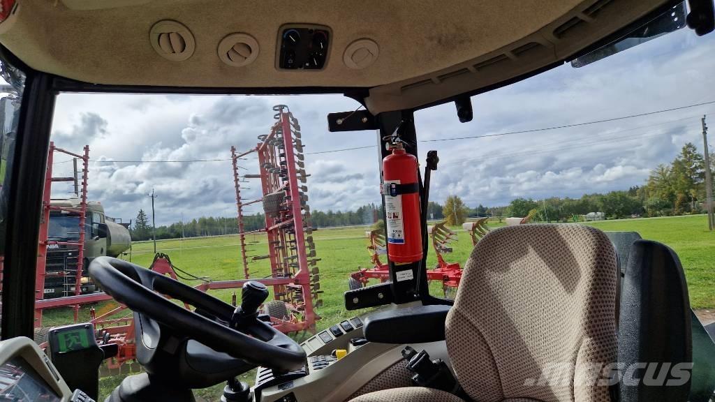 John Deere 4066 R Traktorji