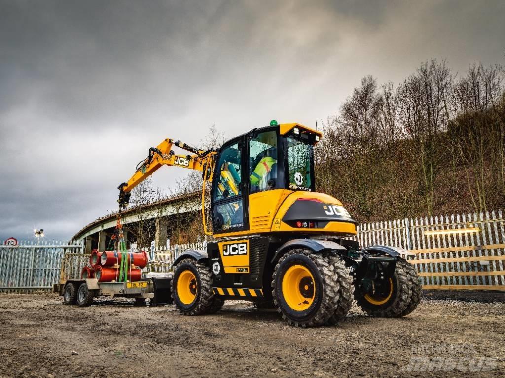JCB Hydradig 110W Bagri na kolesih