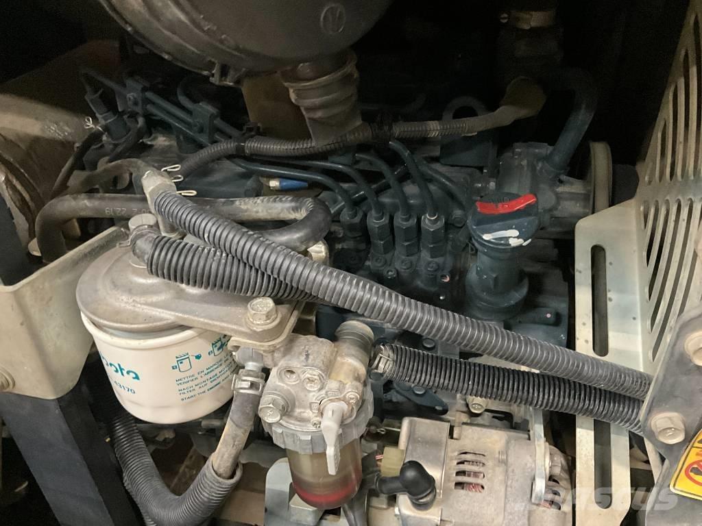 Kubota KX 027-4 Mini bagri <7t