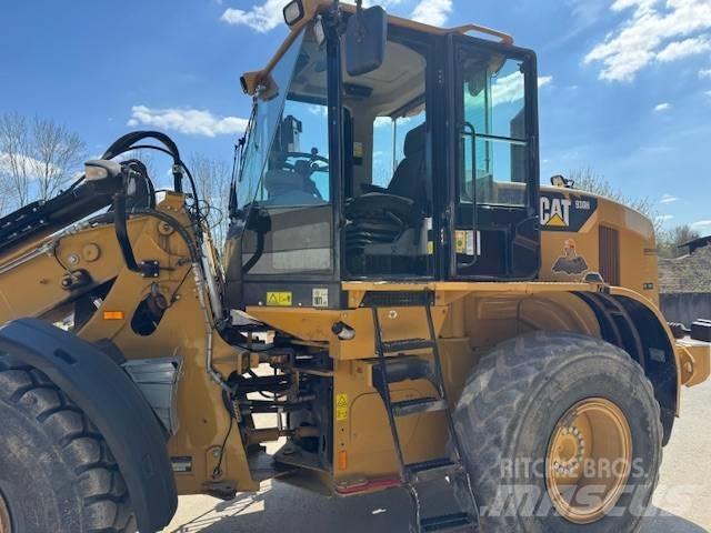 CAT 930 H Kolesni nakladalci