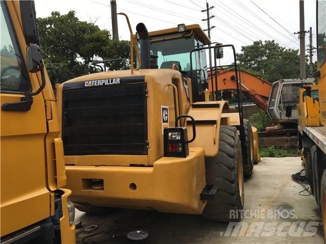 CAT 966 G Kolesni nakladalci