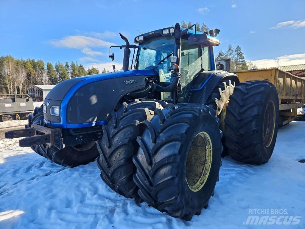 Valtra T171 Traktorji