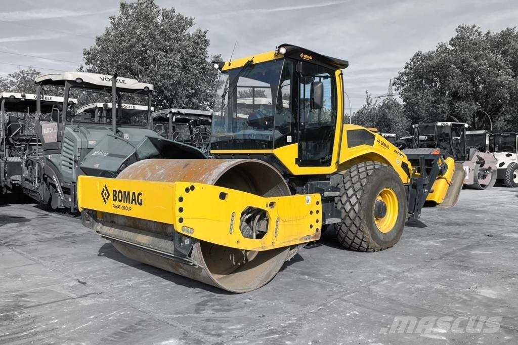 Bomag BW 213 D-5 Enojni valjarji