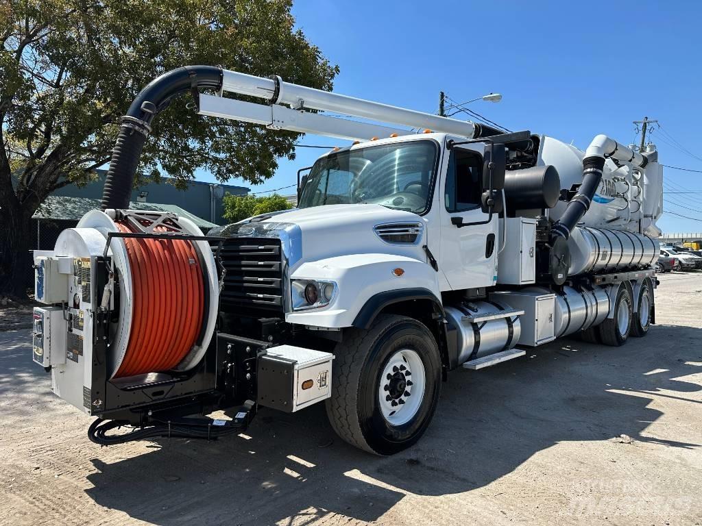 Freightliner 114 SD Vakuumski tovornjaki