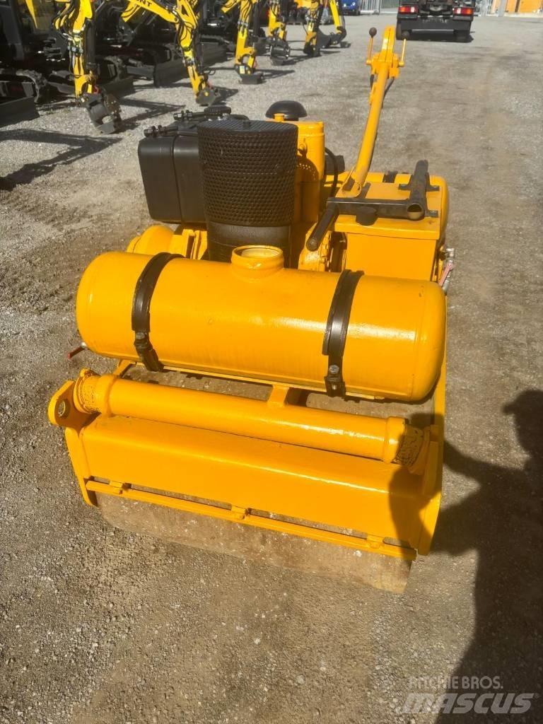 Bomag BW 75 S Dvojni valjarji