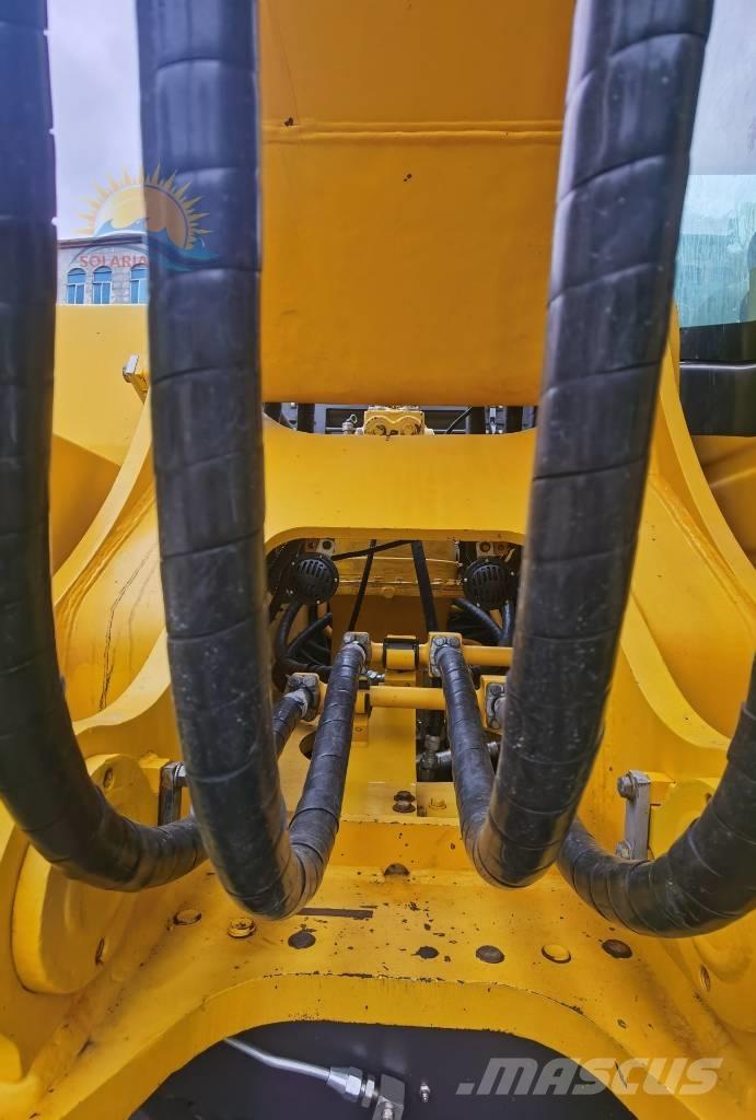 Komatsu PC 400-8 Bagri goseničarji