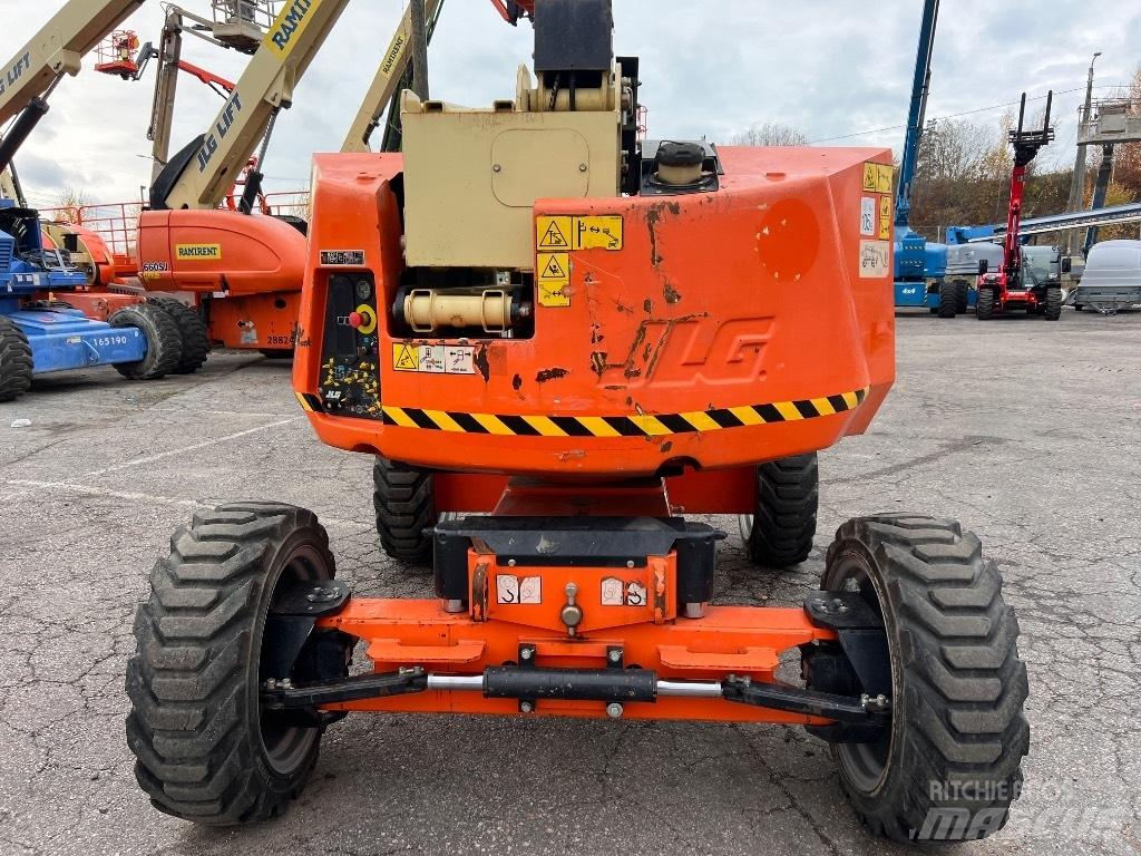 JLG 340 AJ Zglobne dvižne ploščadi