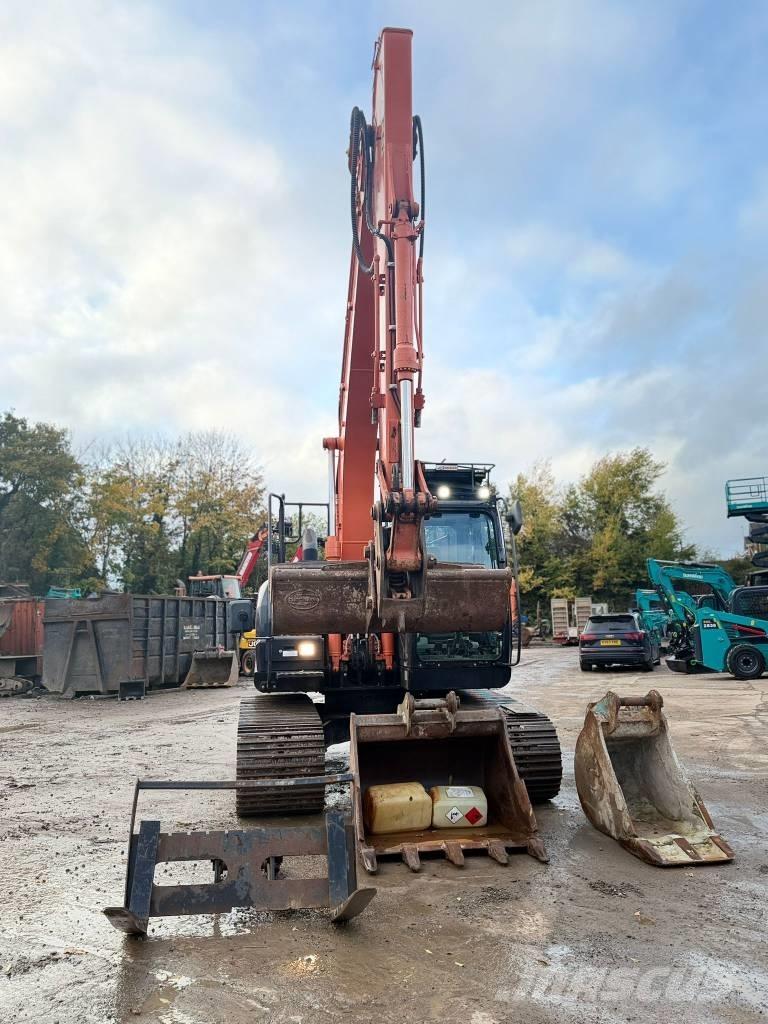 Hitachi ZX 130-6 Bagri goseničarji