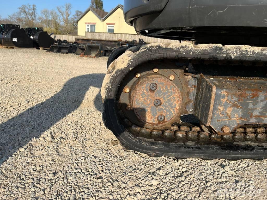 Doosan DX27z-7 Mini bagri <7t