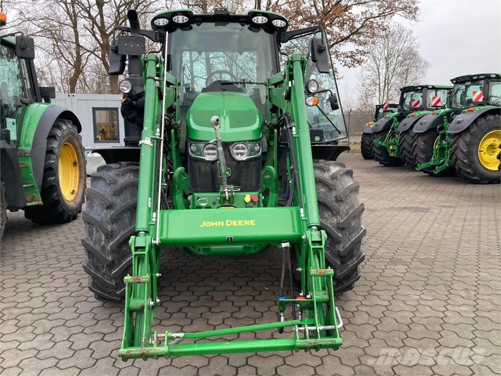 John Deere 6090 M Traktorji