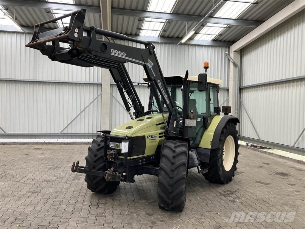 Hürlimann XT 909 Traktorji