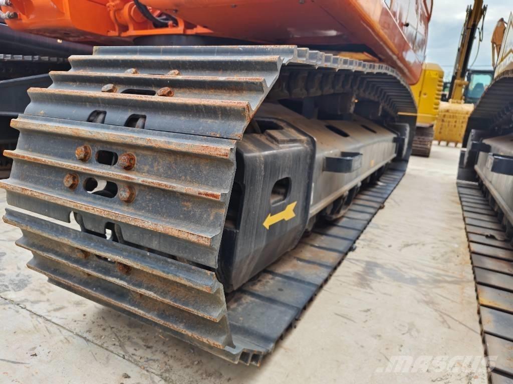 Doosan DX225LC-9C Bagri goseničarji