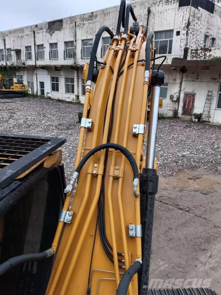 CAT 324 D L Bagri goseničarji