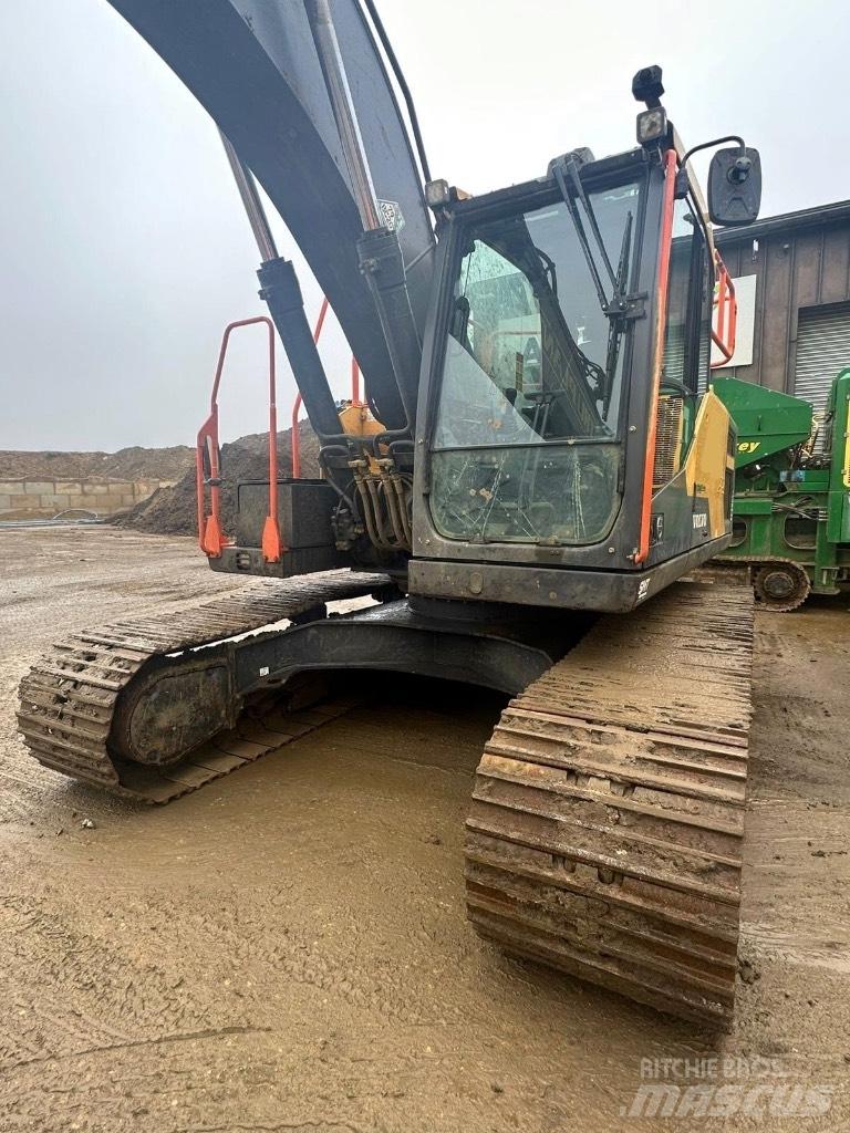 Volvo EC200EL Bagri goseničarji