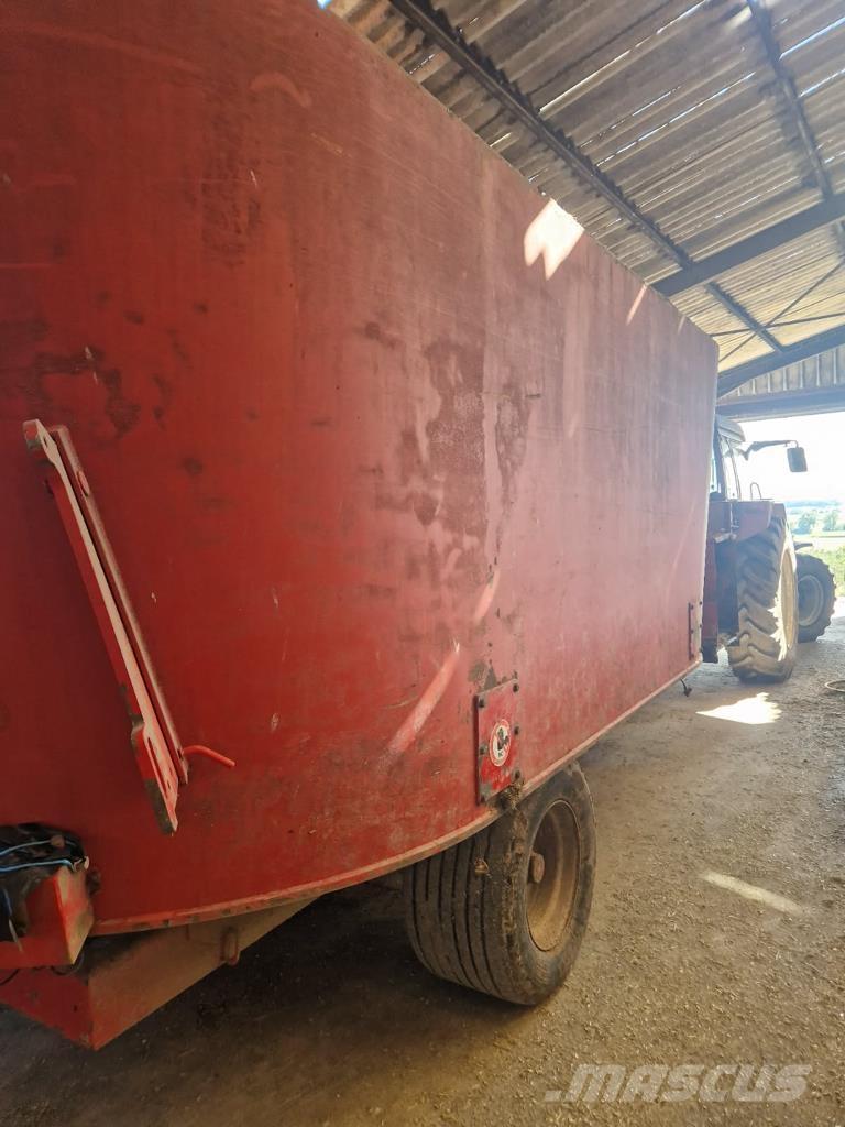 Trioliet AVM 24 Hranilnice