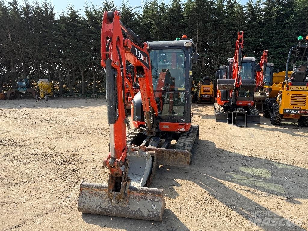 Kubota U 27-4 Mini bagri <7t