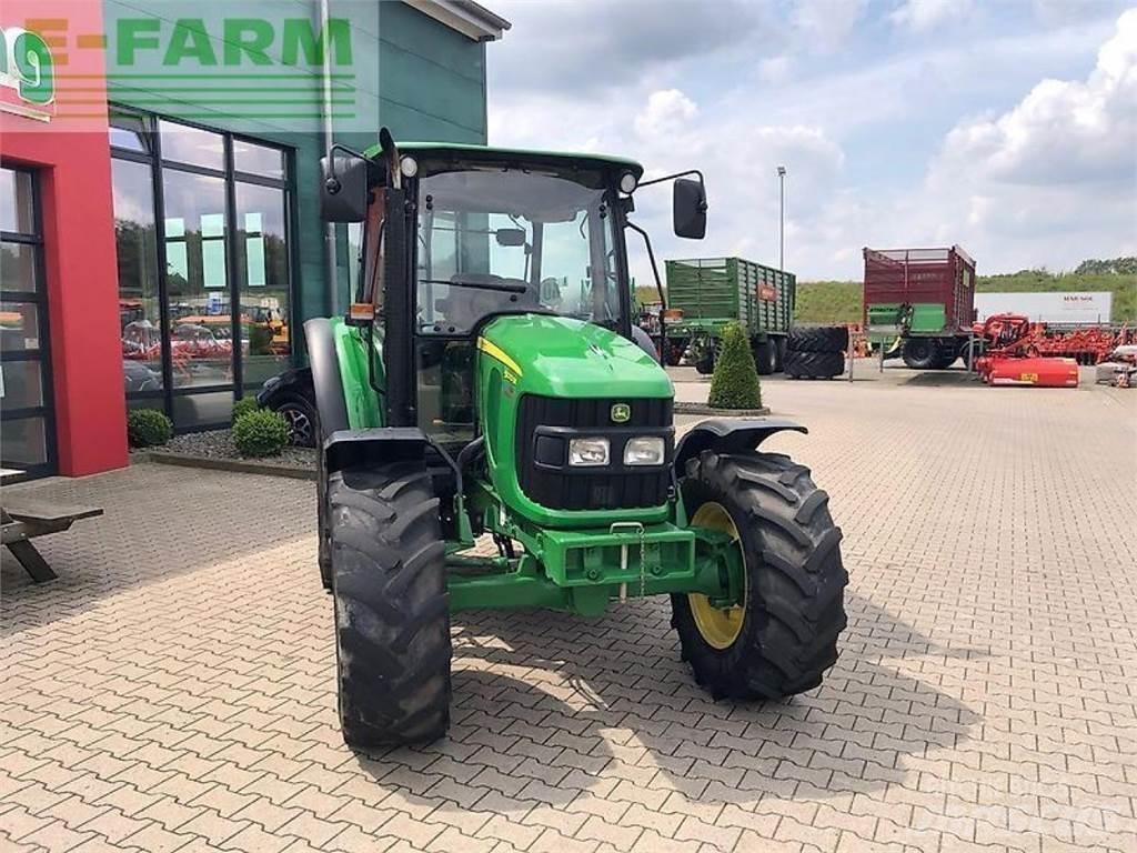 John Deere 5070 m Traktorji