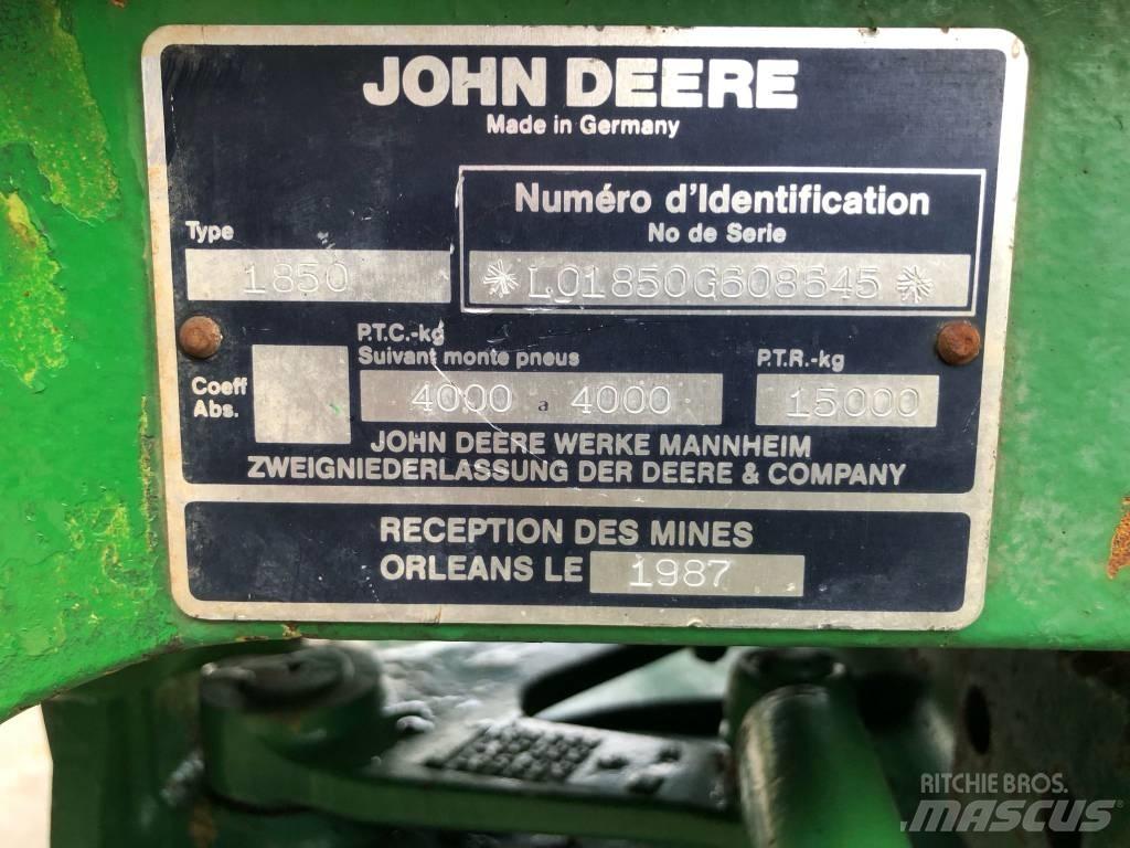 John Deere 1850 Traktorji