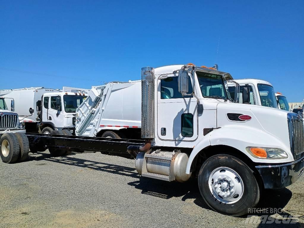 Peterbilt 335 Komunalni tovornjaki