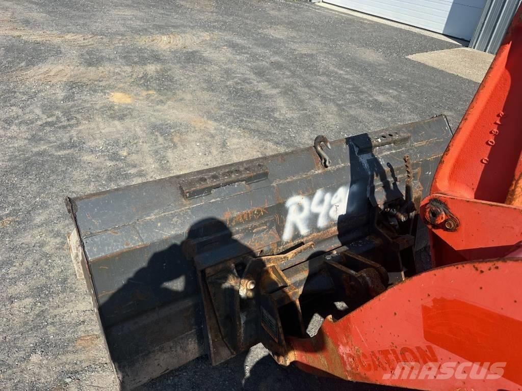 Kubota R 420 S Kolesni nakladalci