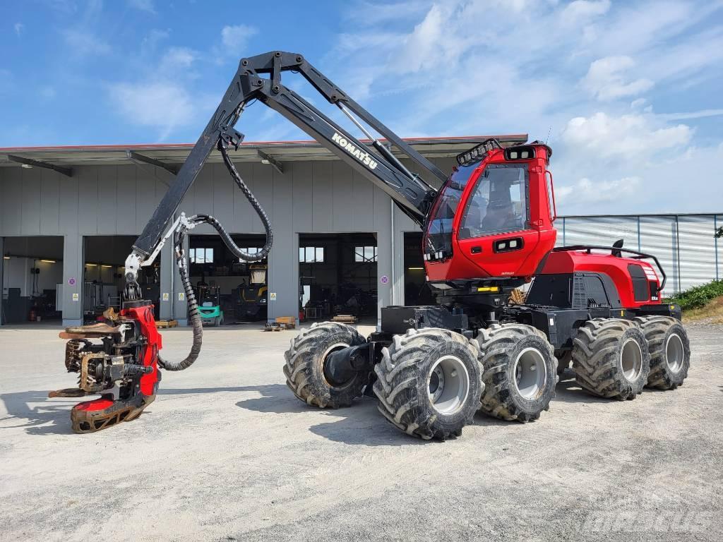 Komatsu 931 XC Harvesterji