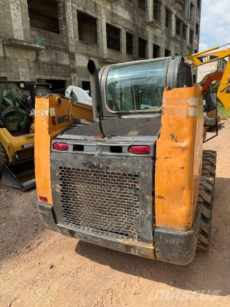 CASE SR 175 Skid steer mini nakladalci