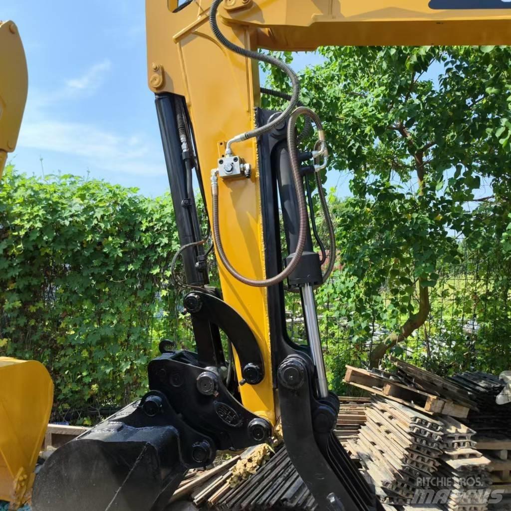 CAT 306 Bagri goseničarji