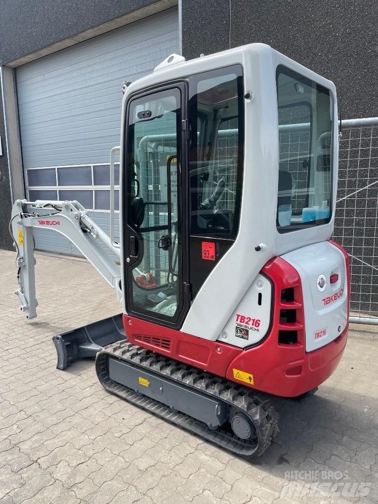 Takeuchi TB216 Mini bagri <7t
