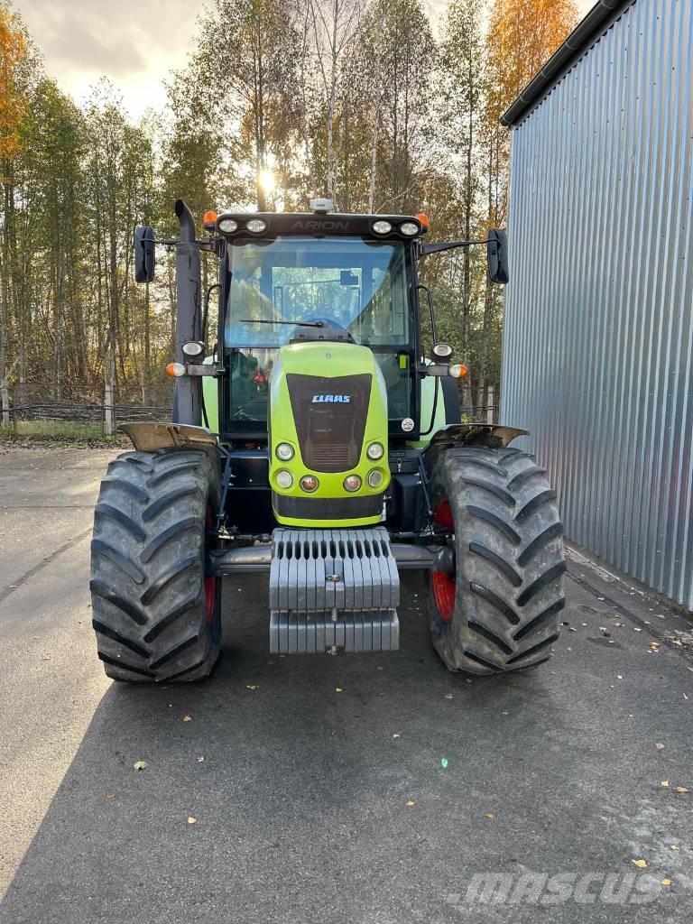 CLAAS Arion 640 CIS Traktorji