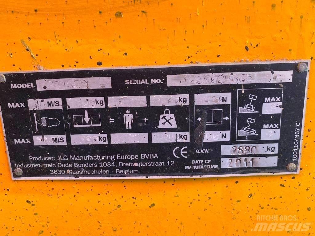 JLG 3246 ES Škarjaste dvižne ploščadi