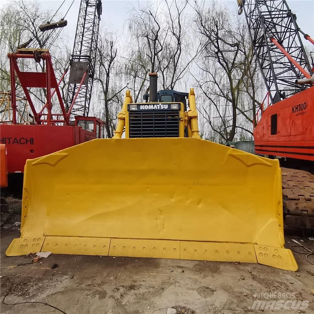 Komatsu d155a-2 Buldožerji goseničarji