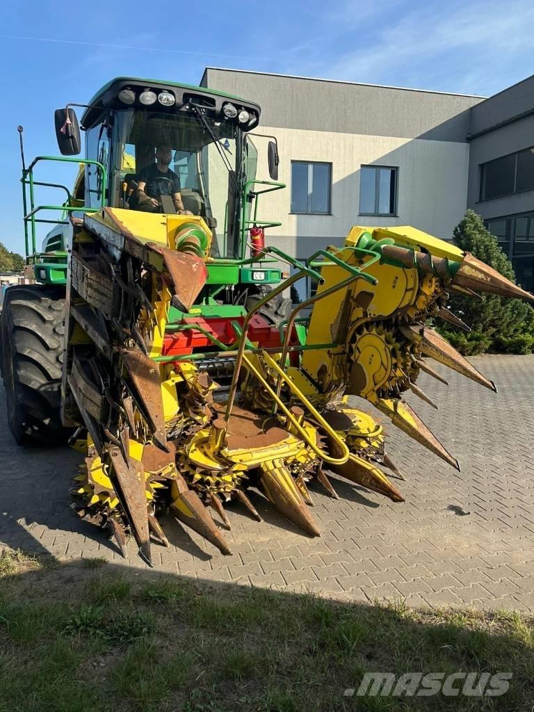 John Deere 7300 Stroji za krmo na lastni pogon