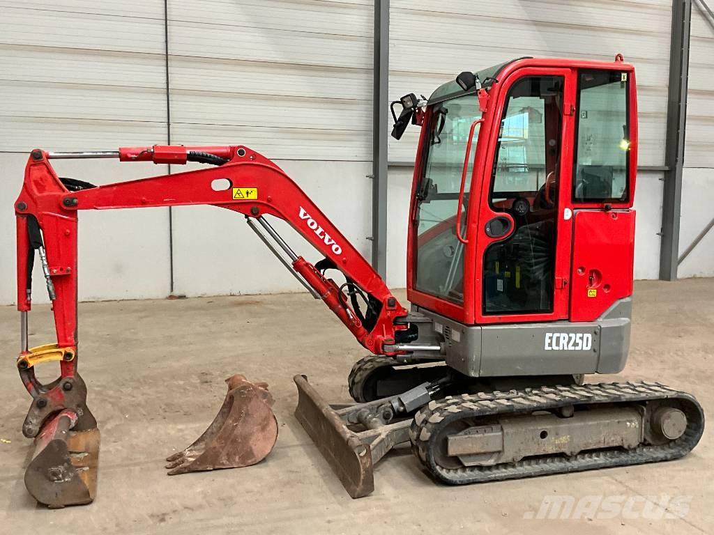 Volvo ECR 25 D Mini bagri <7t