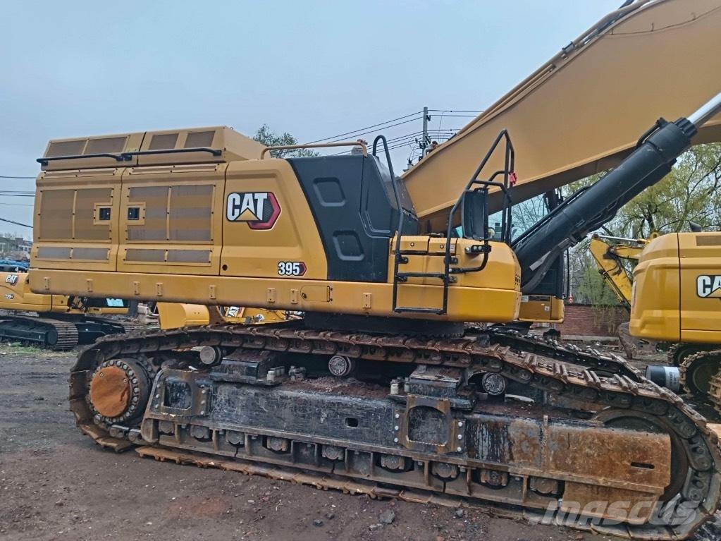 CAT 395 Bagri goseničarji