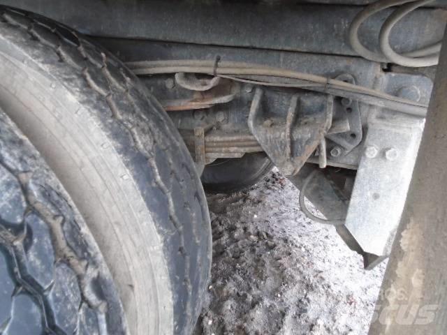 International 4900 Avtomešalci za beton