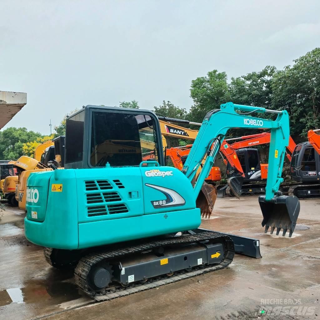 Kobelco SK 60 Bagri goseničarji