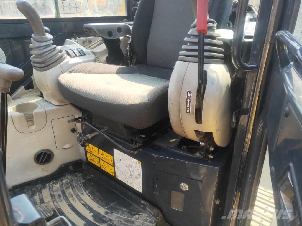 Hitachi ZX55USR-5A Mini bagri <7t