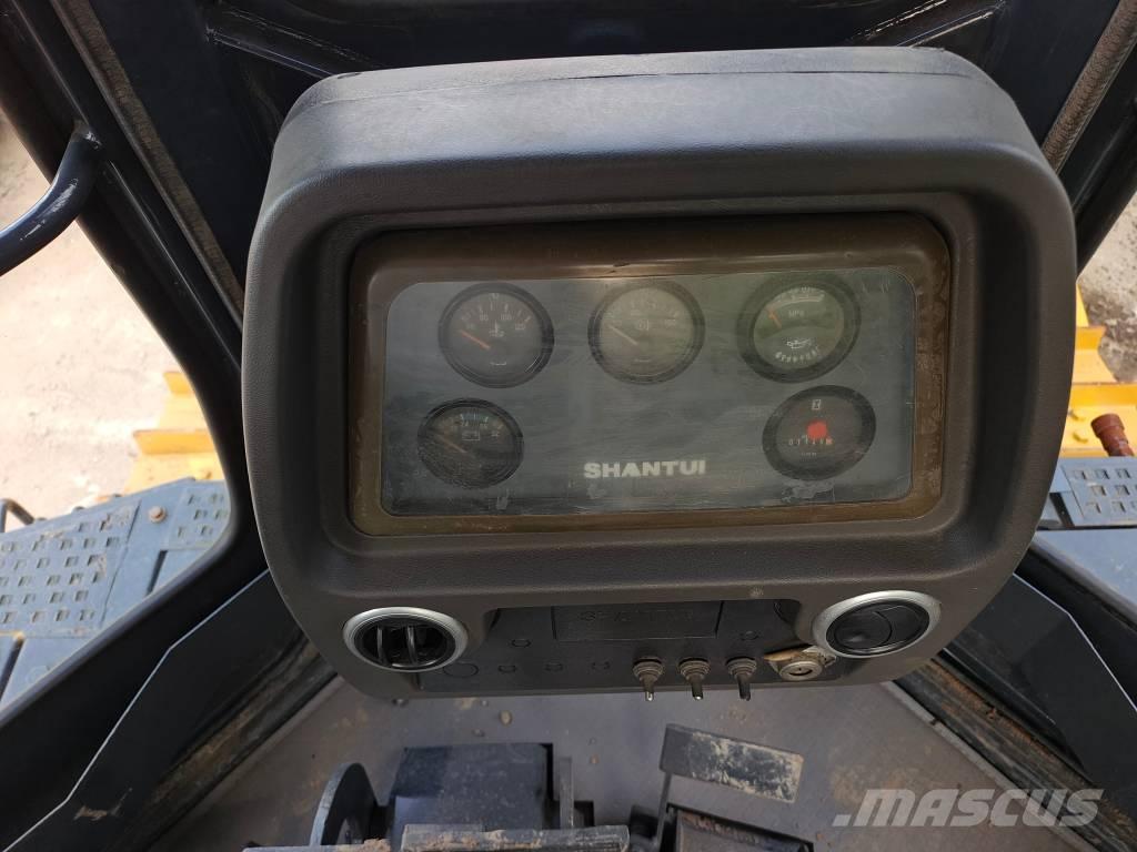 Shantui SD 32 Buldožerji goseničarji