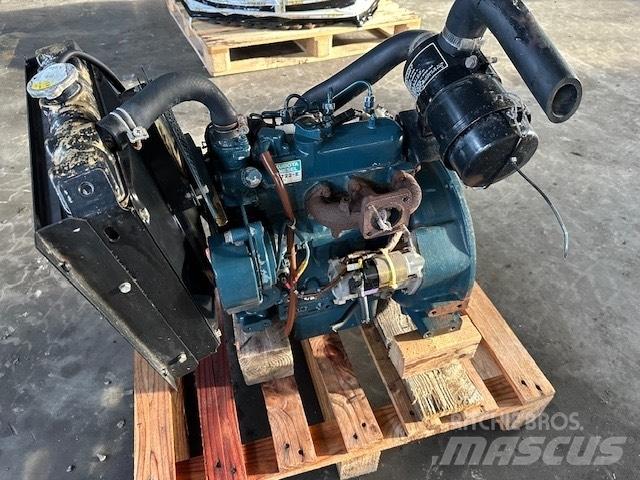 Kubota d 722 e Motorji