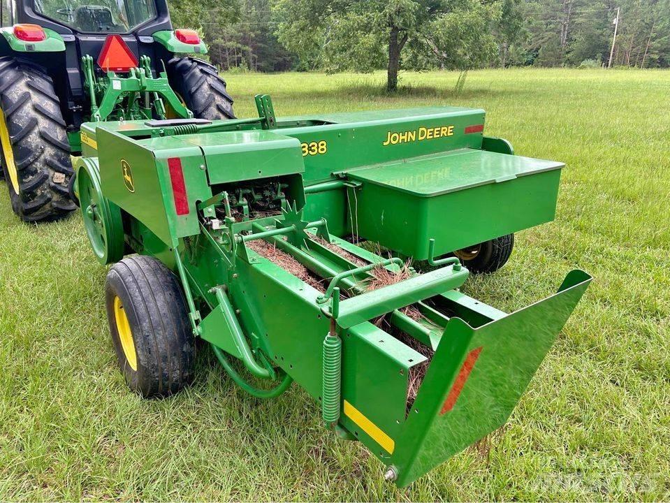 John Deere 338 Baler Balirke (kvadratne bale)
