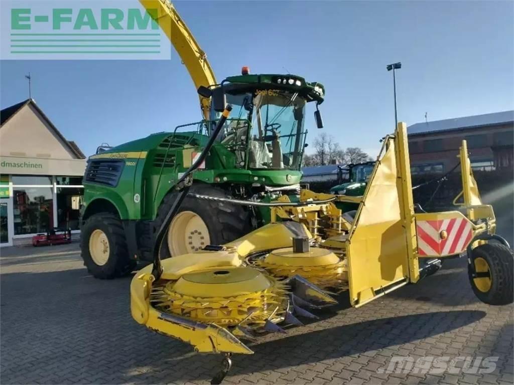 John Deere 9800 Stroji za krmo na lastni pogon