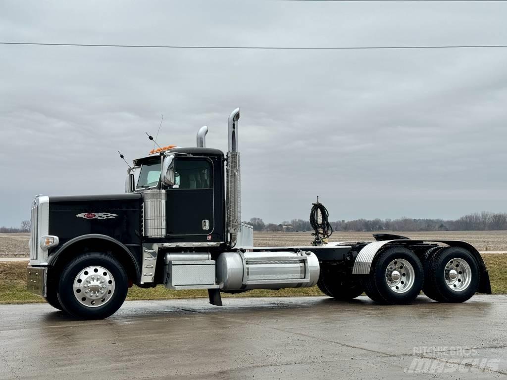 Peterbilt 389 Vlačilci