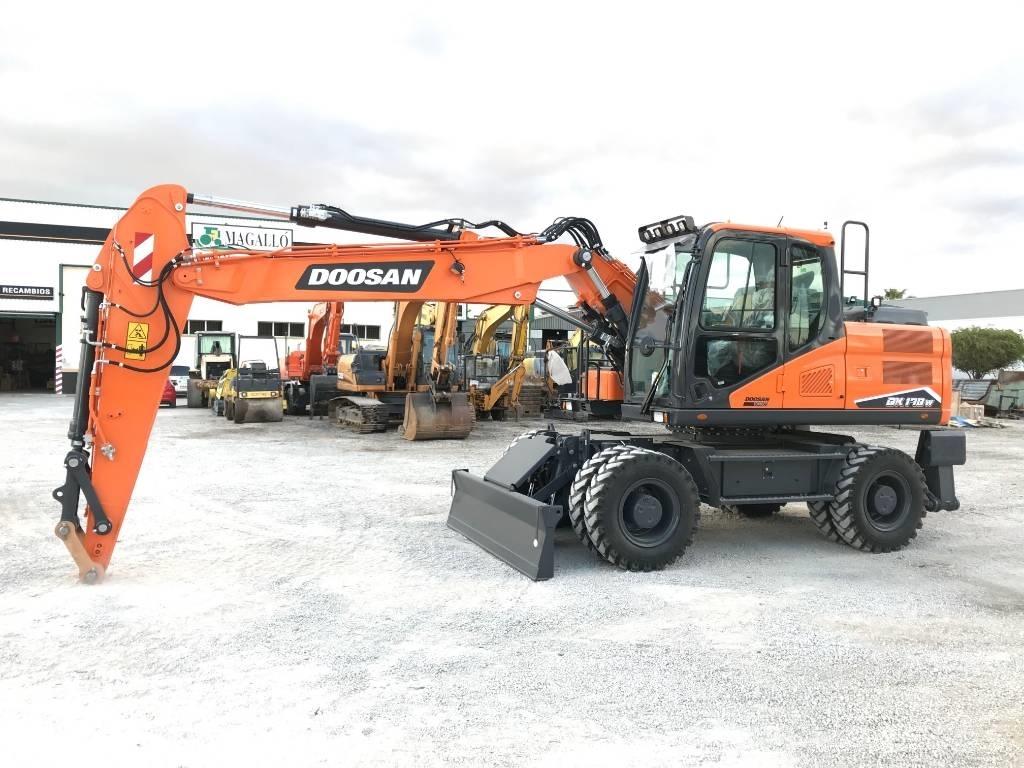 Develon DX 170 W-7 Bagri na kolesih
