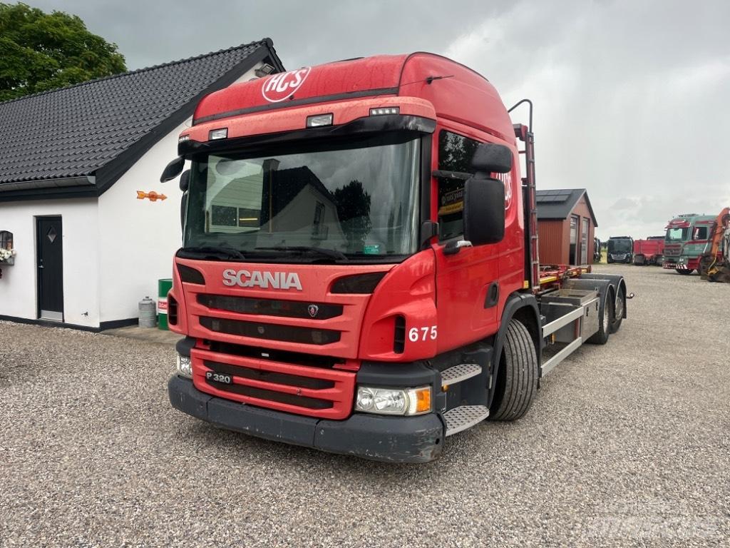 Scania P 320 Kotalni prekucni tovornjaki