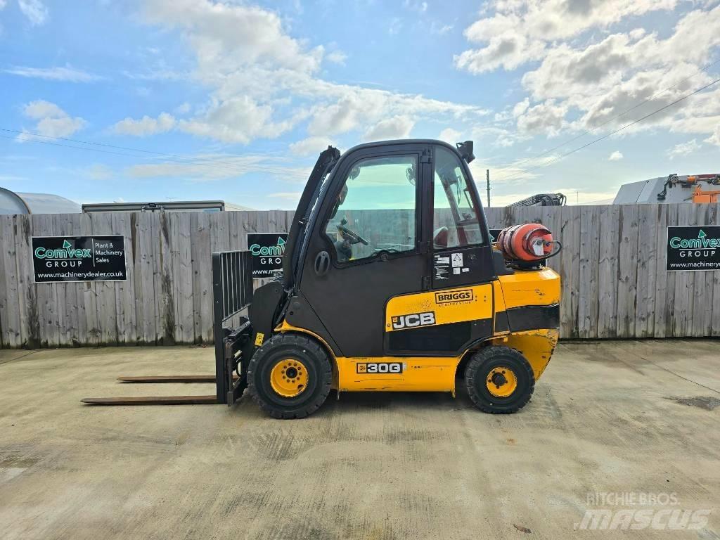 JCB TLT 30 G Plinski viličarji