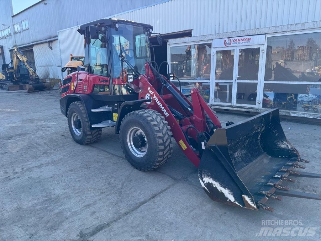 Yanmar V80 (02189) Kolesni nakladalci