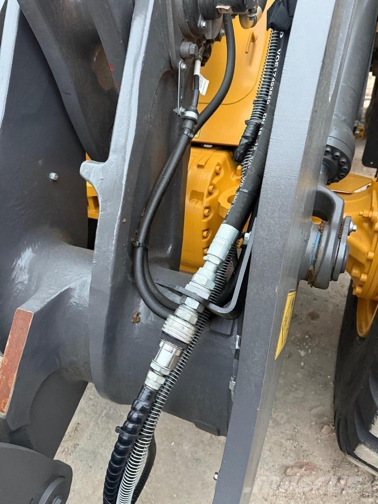 Volvo L90H2 Kolesni nakladalci