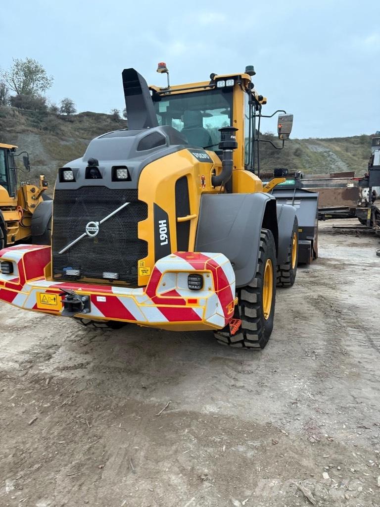 Volvo L90H2 Kolesni nakladalci